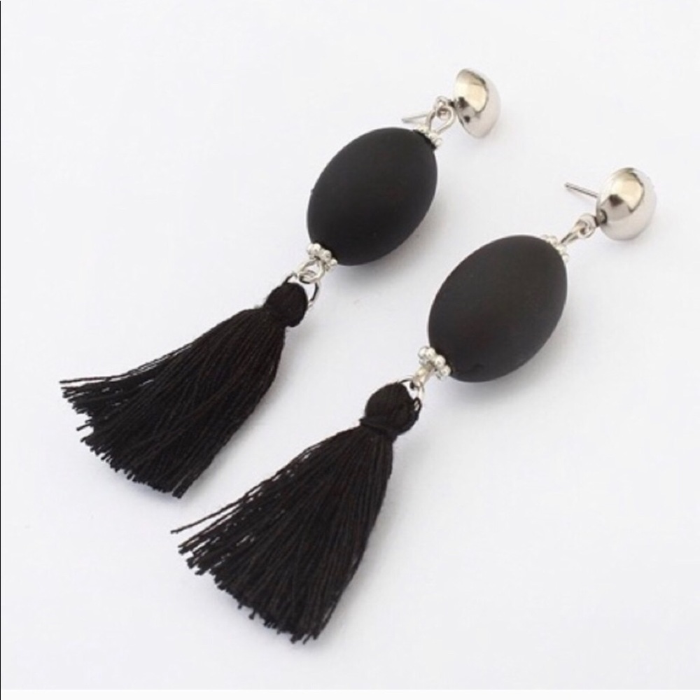 TASSEL EARRINGS